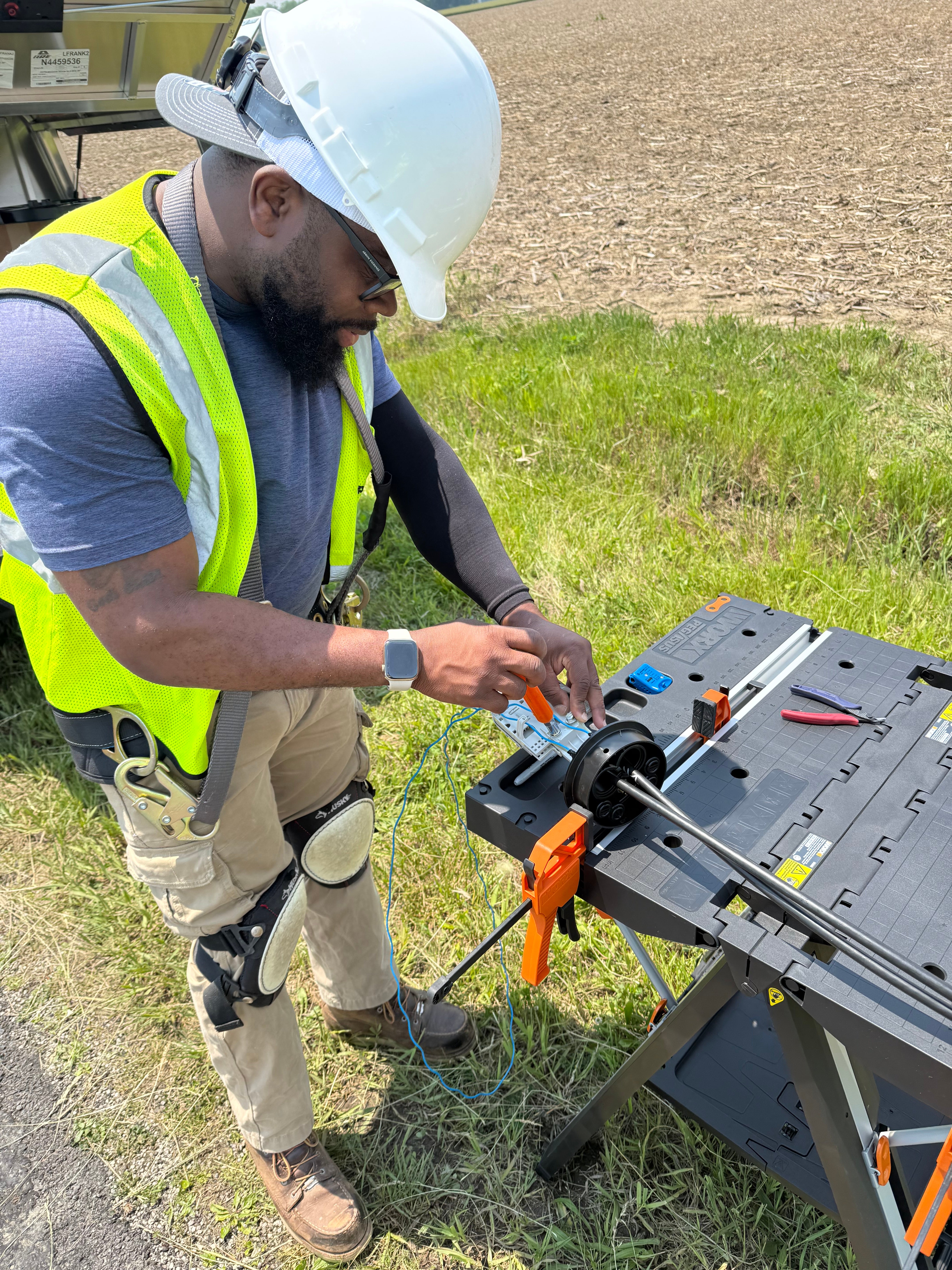 Fiber splicer