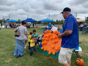 Fortman interacting with kids at 2019’s PPEC Member Appreciation Day.
